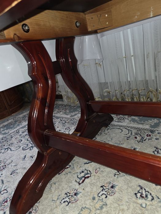 Стол 4,5-5 метр сатылады