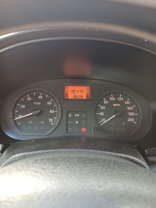 Logan 1,4 Gpl itp 1 an fiscal servo geamuri radio cd închidere stare bună