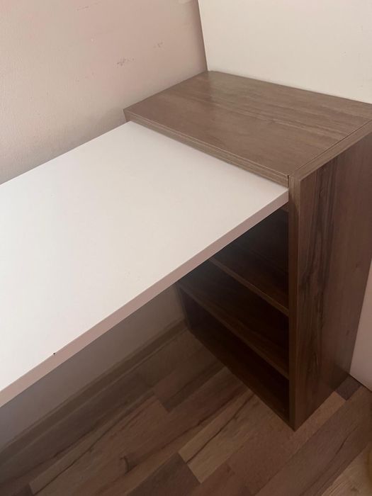 Vand birou modern alb si maro