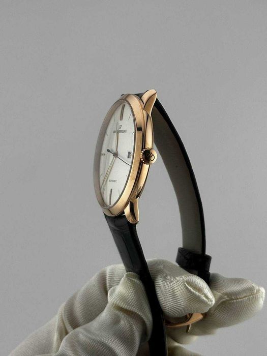 Girard Perragux 1966