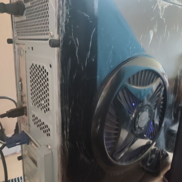 Компьютер сатылады