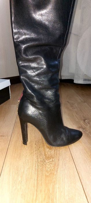 Сапоги кожа 37р Осень Баскони