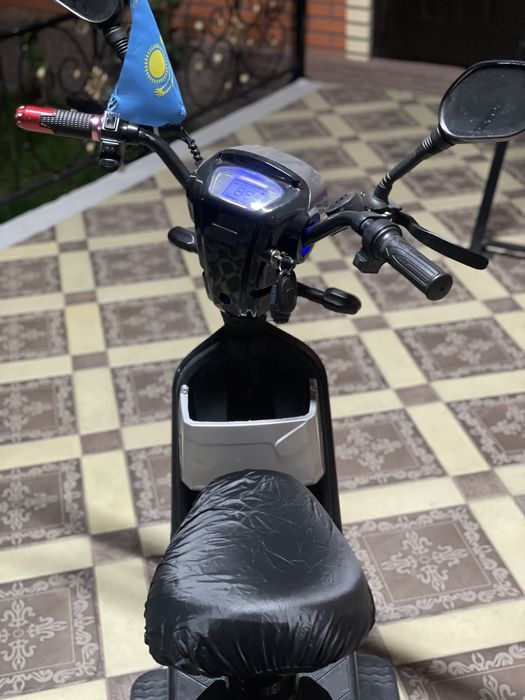 Продам sk8 скутер