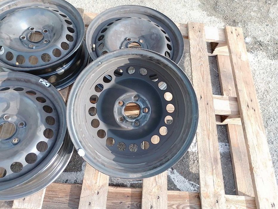 15 цола 5 х 100 мм АУДИ А1 - Оригинал - 6 Инча / ЕТ 29