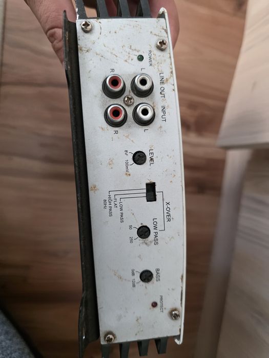 Blaupunkt Subwoofer + GTA 2 Special Amp Set - Working