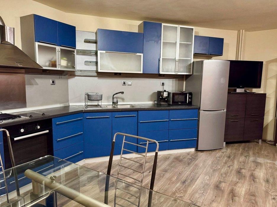 Дава се под наем Тристаен апартамент в София, Люлин 9 - 95 кв.м за 647.19 € - Снимка #3