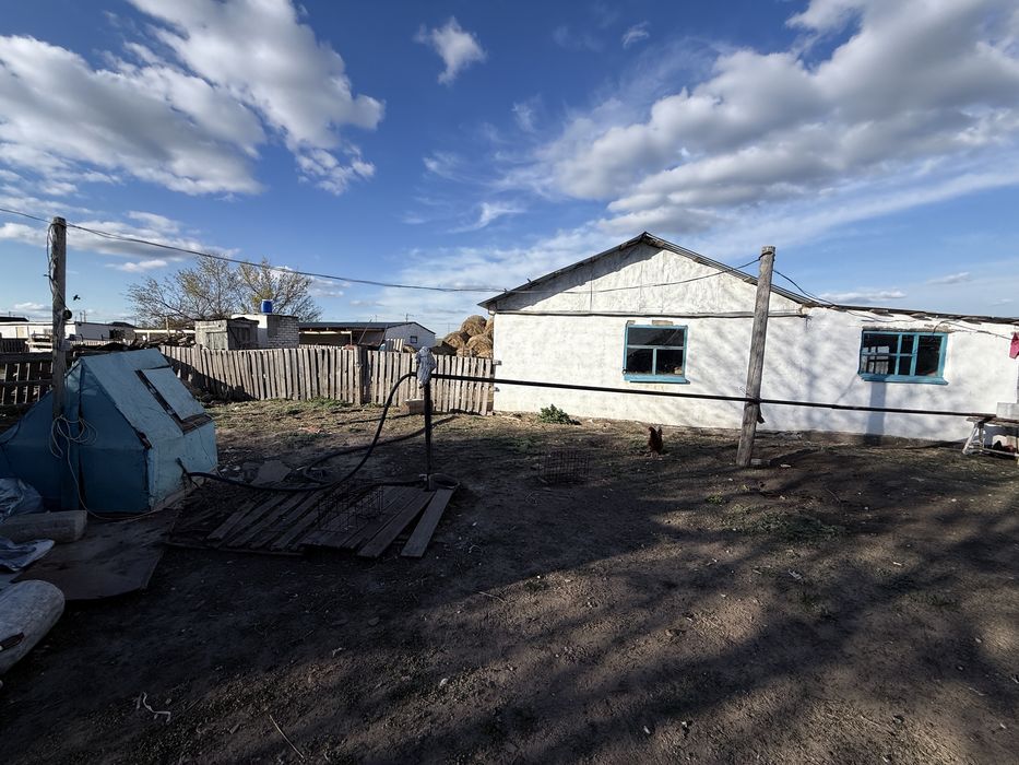 Үй сатылады  Нұрбұлақ Ақтөбеге 25км