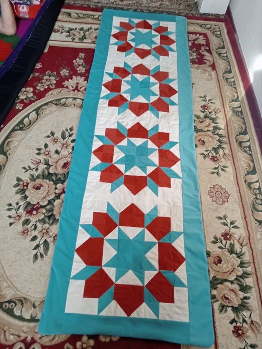 Құрақ көрпе қолмен тігілген