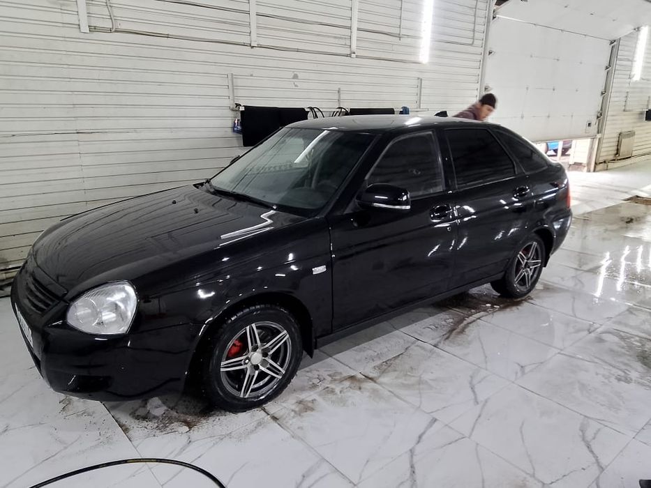 Продам приора в идеальном состояние