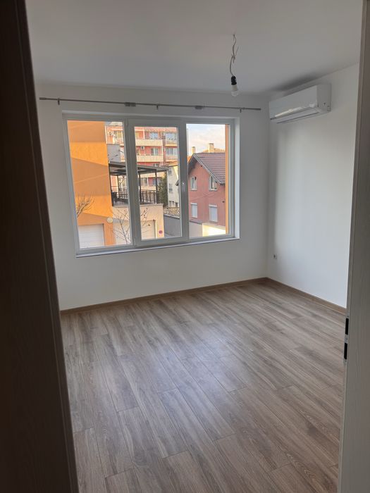 Дава се под наем Тристаен апартамент в София, Люлин - център - 66 кв.м за 747.66 € - Снимка #2