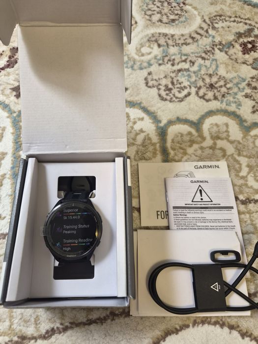 Garmin Forerunner 965 мультиспортивные часы