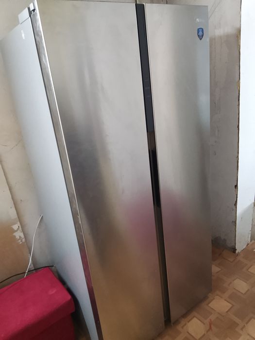 Продам холодильник двухдверный в хорошем качестве