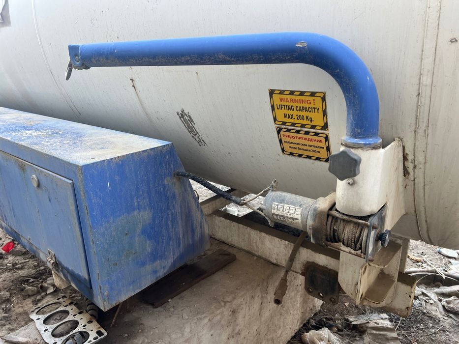 Цестерна спецтехника каналопромивочная