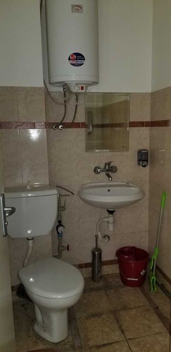 Офис Червен площад Варна -Кателиев