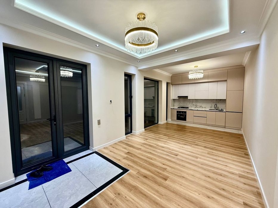 Yunusobod Xasanboyda yangi 3 qavatli hovli sotiladi 360 m²