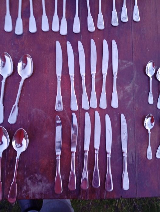 Tacâmuri 12 persoane