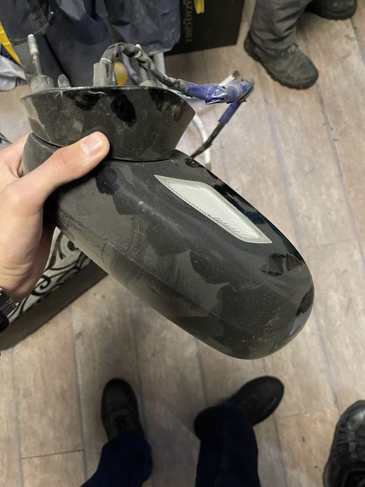 Зеркало ЛС 460 продаю