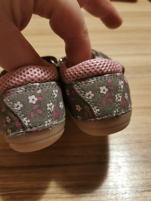 Sandale Bebe flexibile Kickers 19