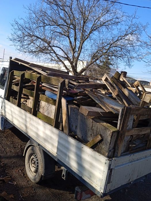 Transport moloz debarasari mobila spargem pereți mutari marfa relocari