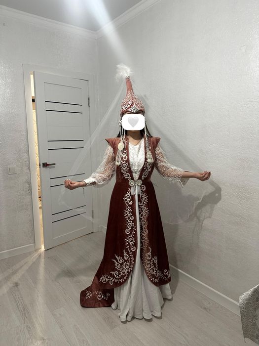 Платье для узату, сырга салу