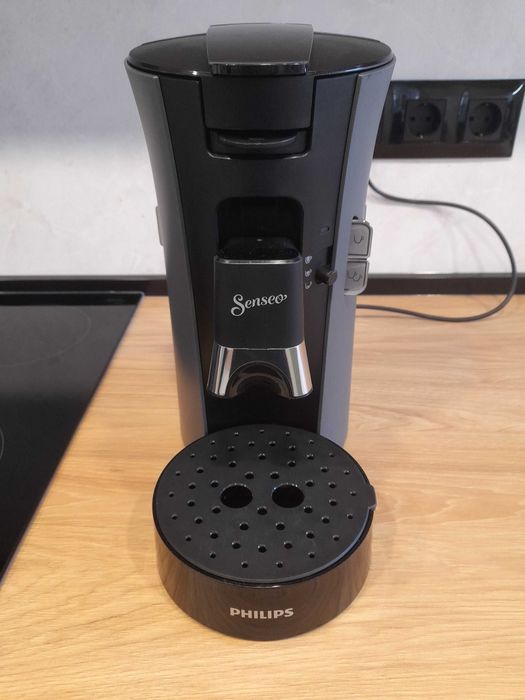 Кафемашина Philips Senseo Select CSA230 Crema Plus Филтърни кафе дози подове