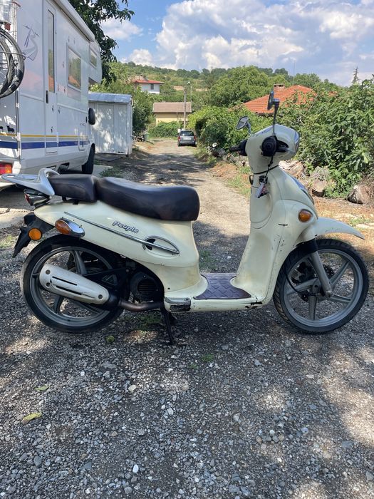 Скутер Kymco people 50