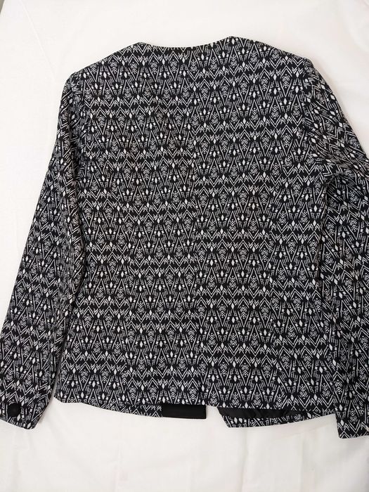 Sacou/Blazer, Mărimea 40, imprimeu alb-negru, stare f. buna
