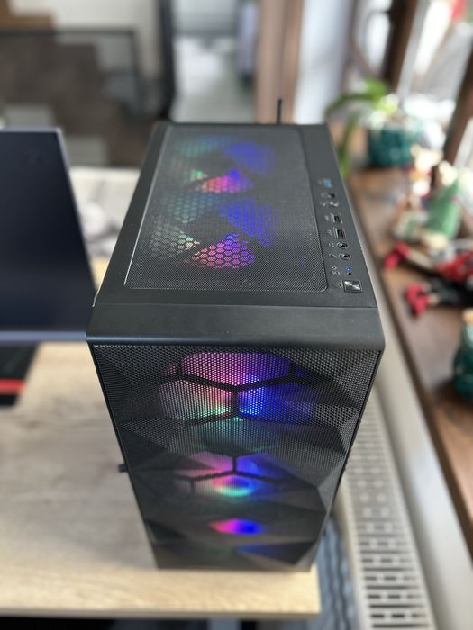 Гейминг / gaming компютър