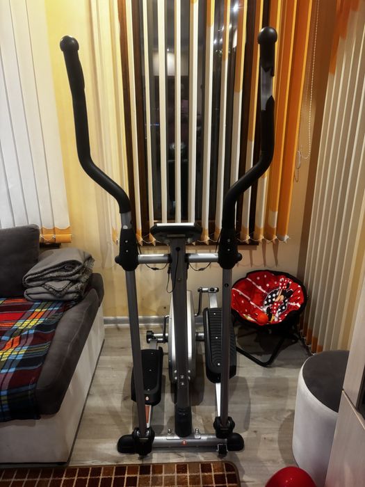 Крос тренажор  за домашна употреба