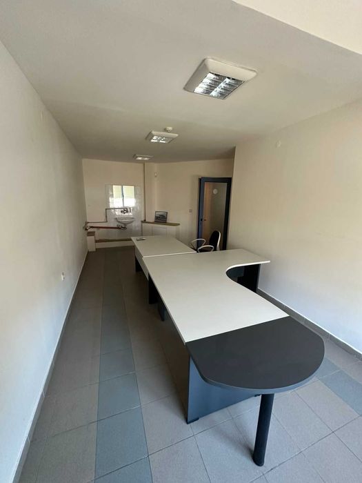 Дава се под наем Офис в Пловдив, Център - 160 кв.м за 918 € - Снимка #8