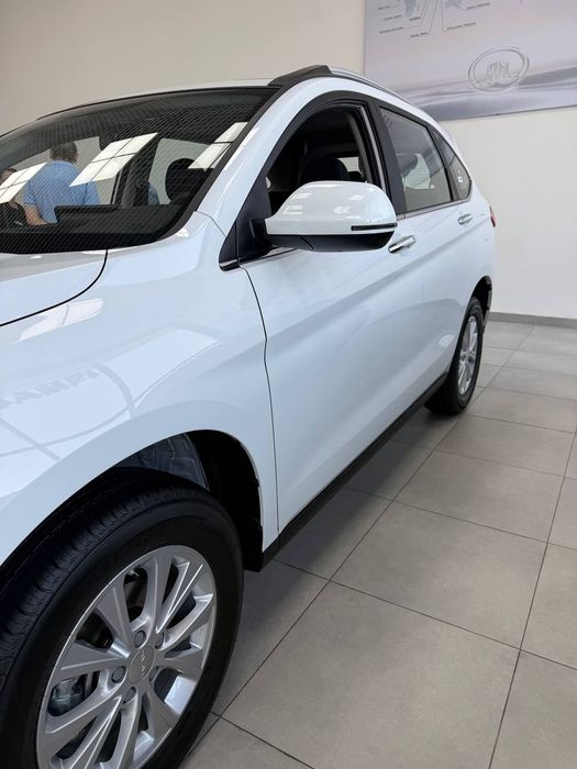 Кроссовер HAVAL М6
