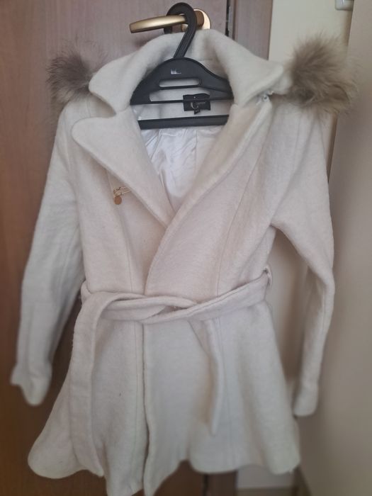 Дамско палто на марката Кристин фешън
