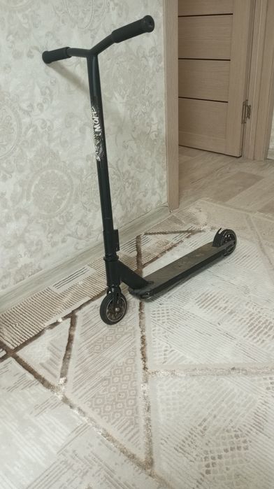 Продам трюковой самокат