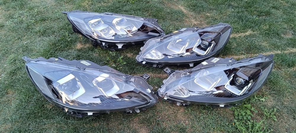 Far faruri stanga dreapta ford kuga full led / halogen originale