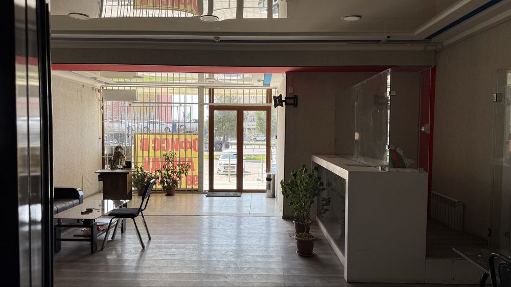 Office Arenda Ohangaron shahar.. Uzoq muddatga ijara