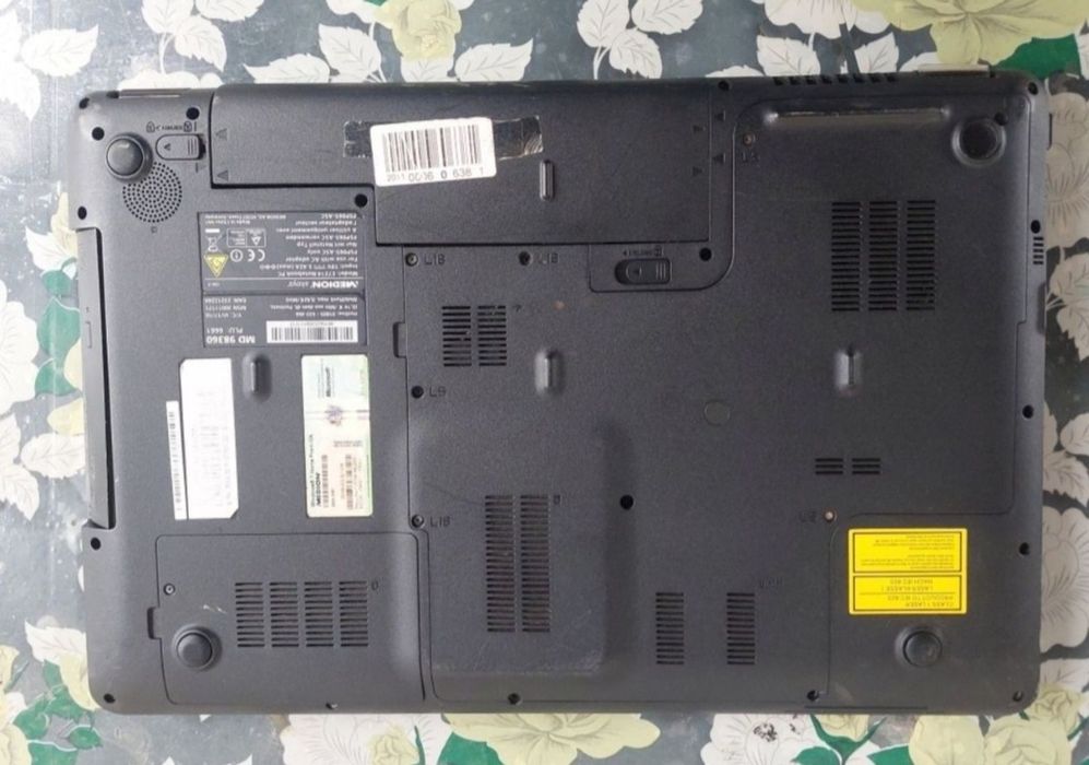 Laptop Medion Akoya i3