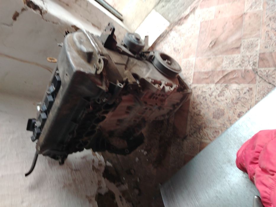 Матор сатылады Тайота АВЕНСИС