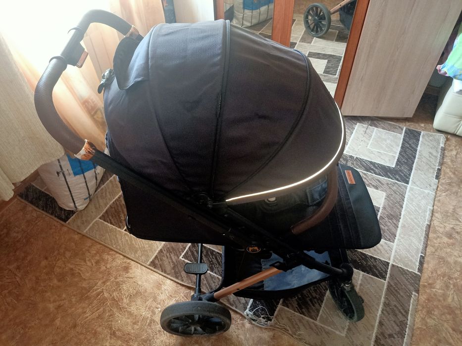 Продам детскую коляску