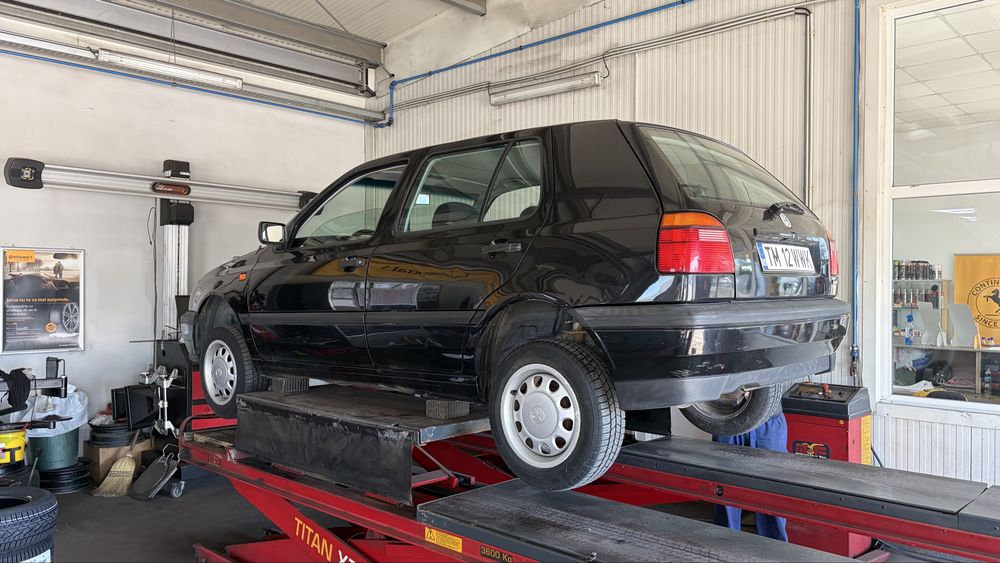 VOLKSWAGEN Golf 1995 — imagine 2