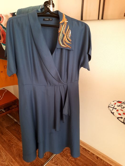 Платье  женское  новое