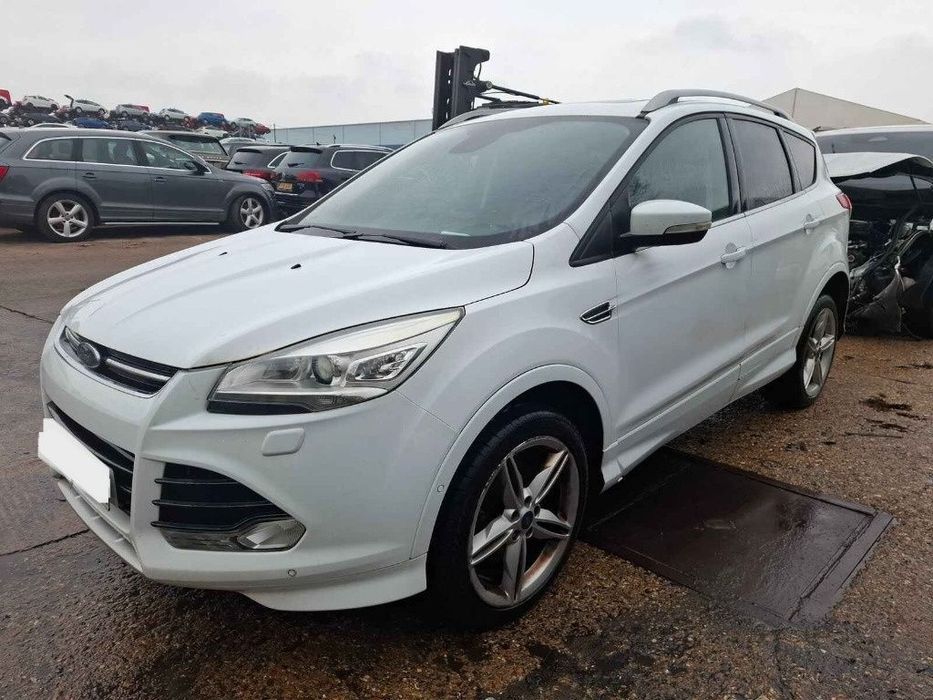 Far stanga Ford Kuga 2015 SUV ST LINE 2.0 DW10F