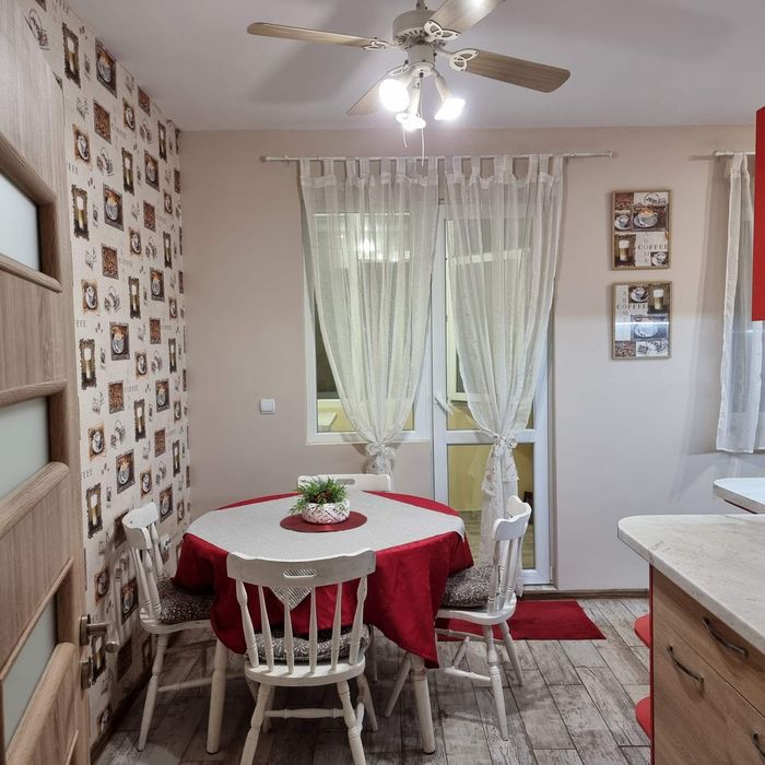 Дава се под наем Четиристаен апартамент в к.к. Слънчев ден - 93 кв.м за 612 € - Снимка #3