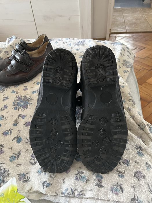 Ghete dama cu fermoar impermeabile marimea 39 Bonprix in stare f buna