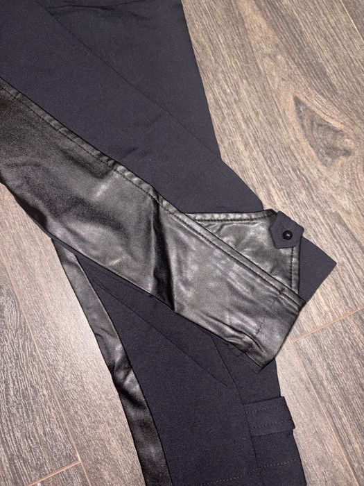 Нов панталон с кожа в задната част и отстрани на Lucy fasion. S pp