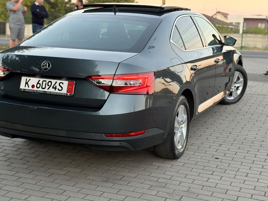 SKODA Superb 2016 — imagine 5