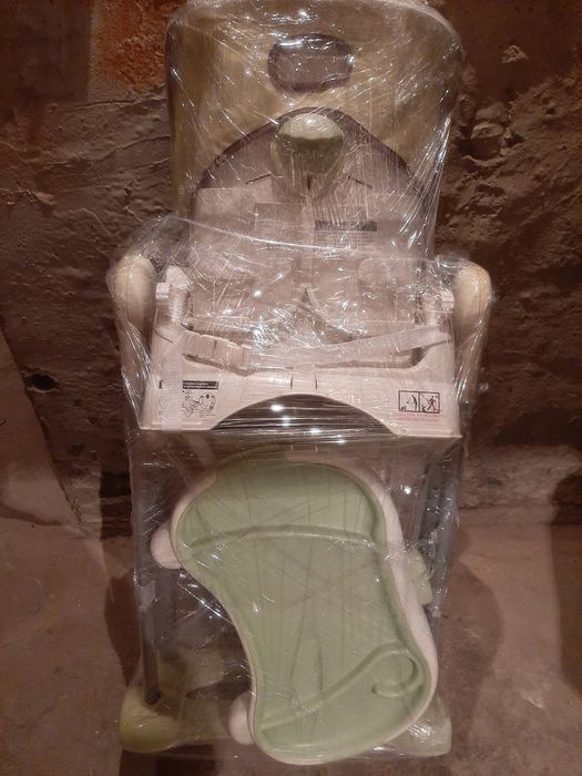 Столче за хранене Cangaroo