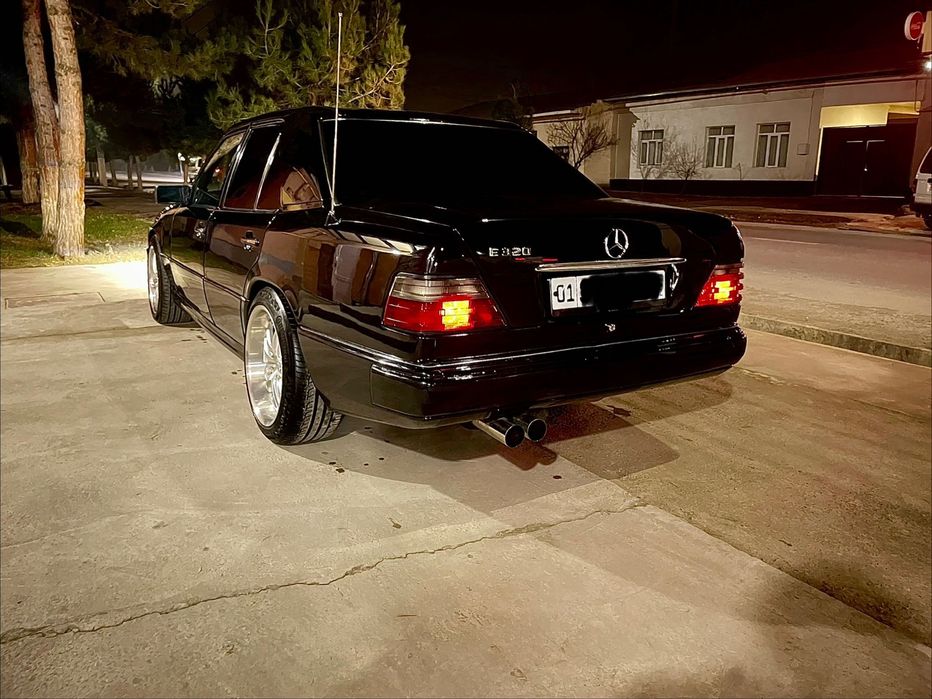 Mersedes Benz w124 E320