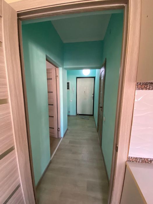 Продам 3 двери с ручками 80,80,70