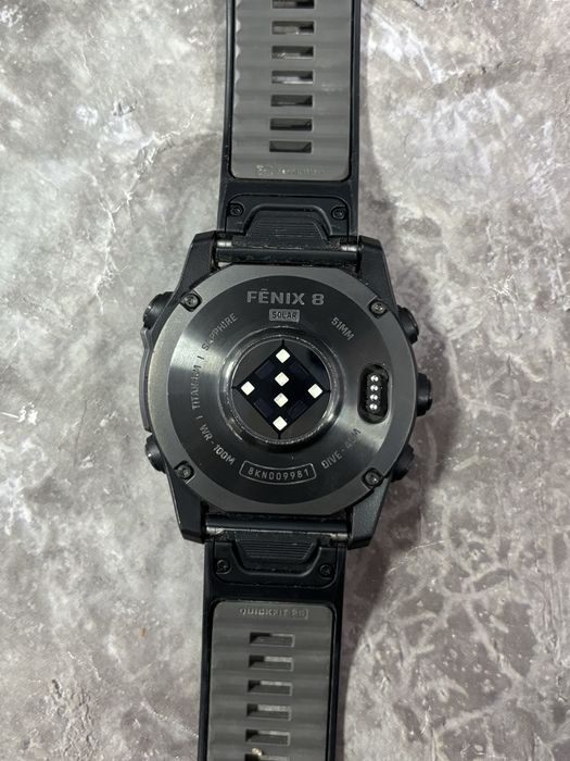 Продам Garmin Fenix 8 Solar 51 мм