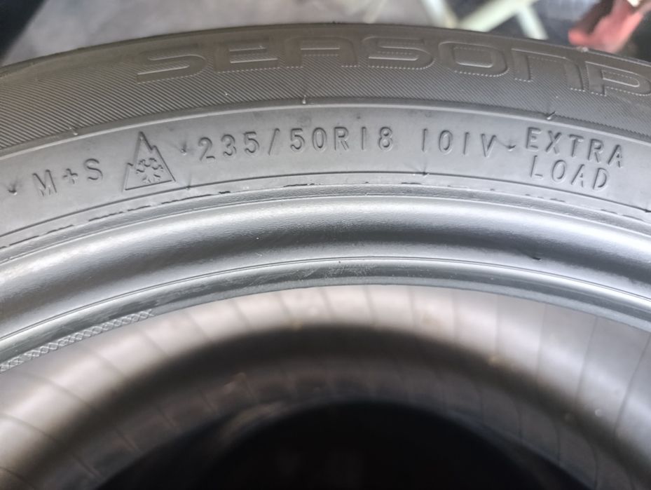 O anvelopă all season 235 50 18 Nokian dot 2021